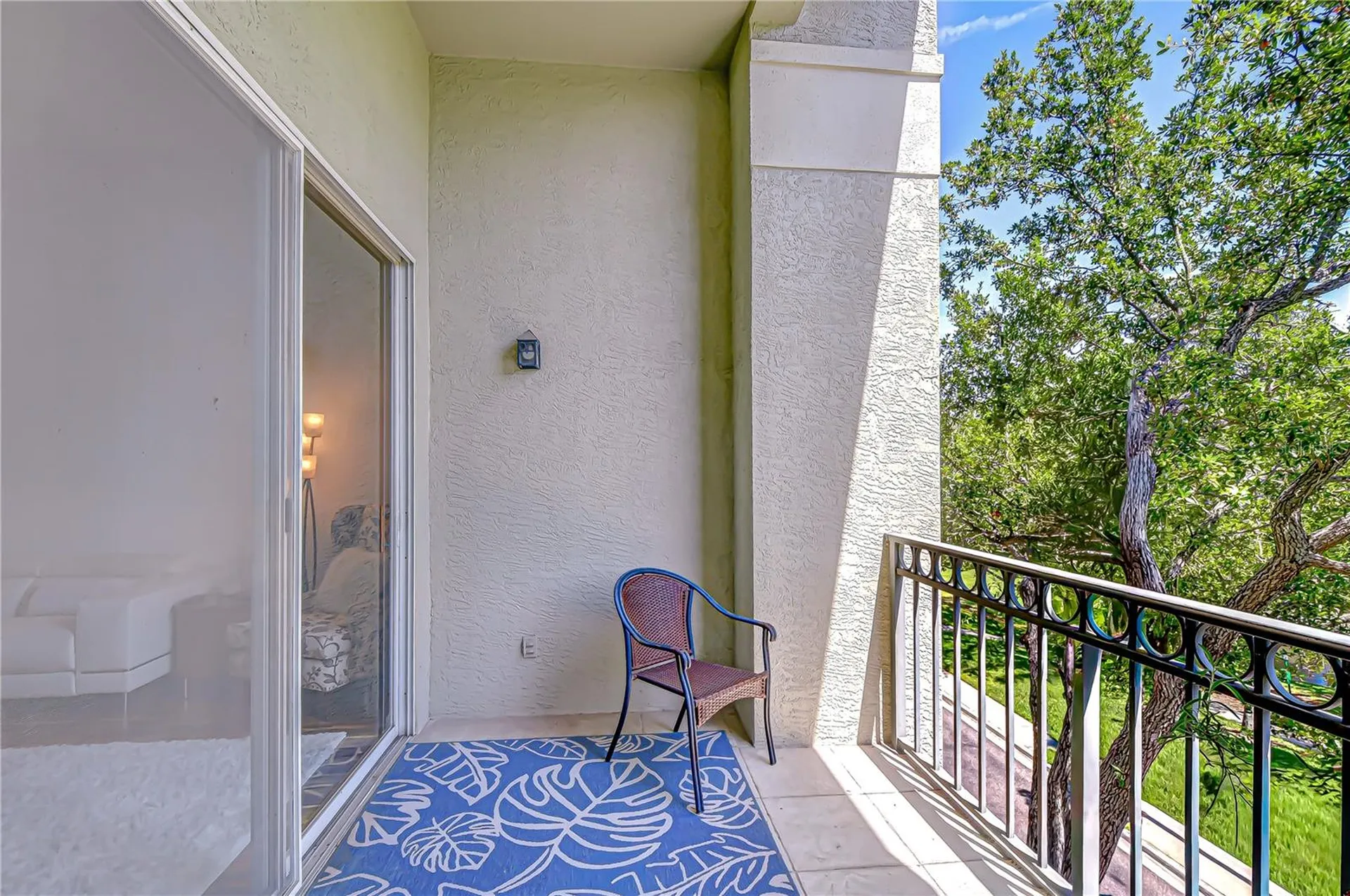 609 Tropical Breeze Way Tampa FL 33602