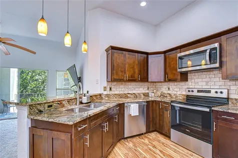 609 Tropical Breeze Way Tampa FL 33602