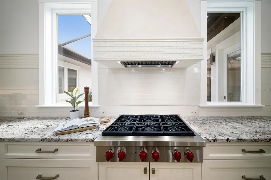 19433 Newlane Place Bradenton FL 34202