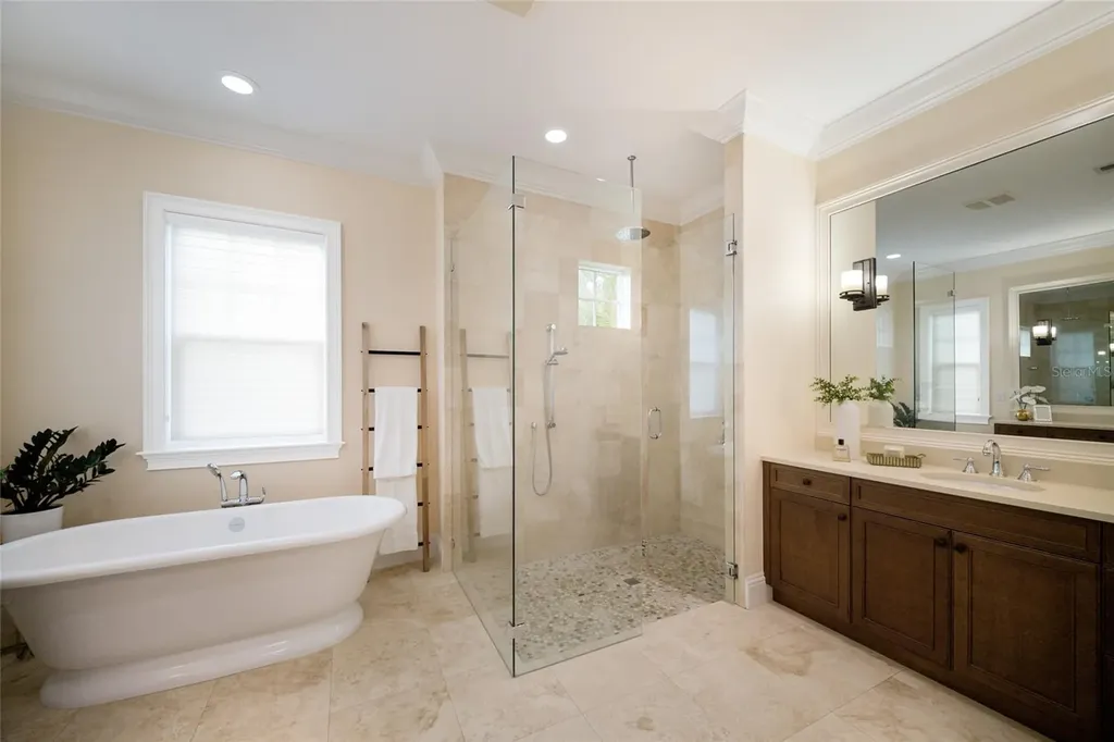 19433 Newlane Place Bradenton FL 34202