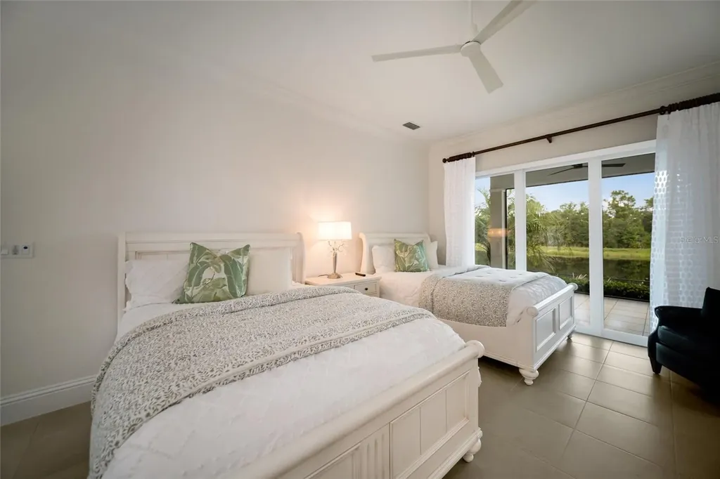 19433 Newlane Place Bradenton FL 34202