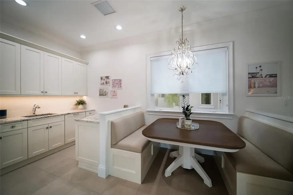 19433 Newlane Place Bradenton FL 34202