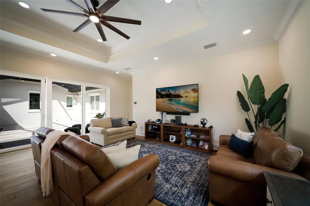 19433 Newlane Place Bradenton FL 34202