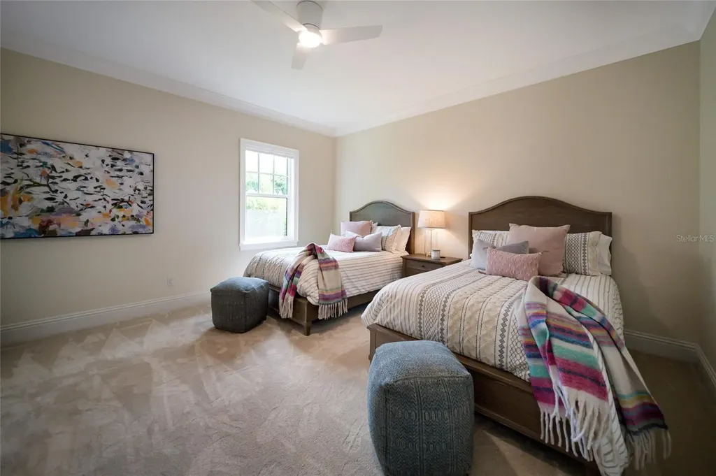 19433 Newlane Place Bradenton FL 34202