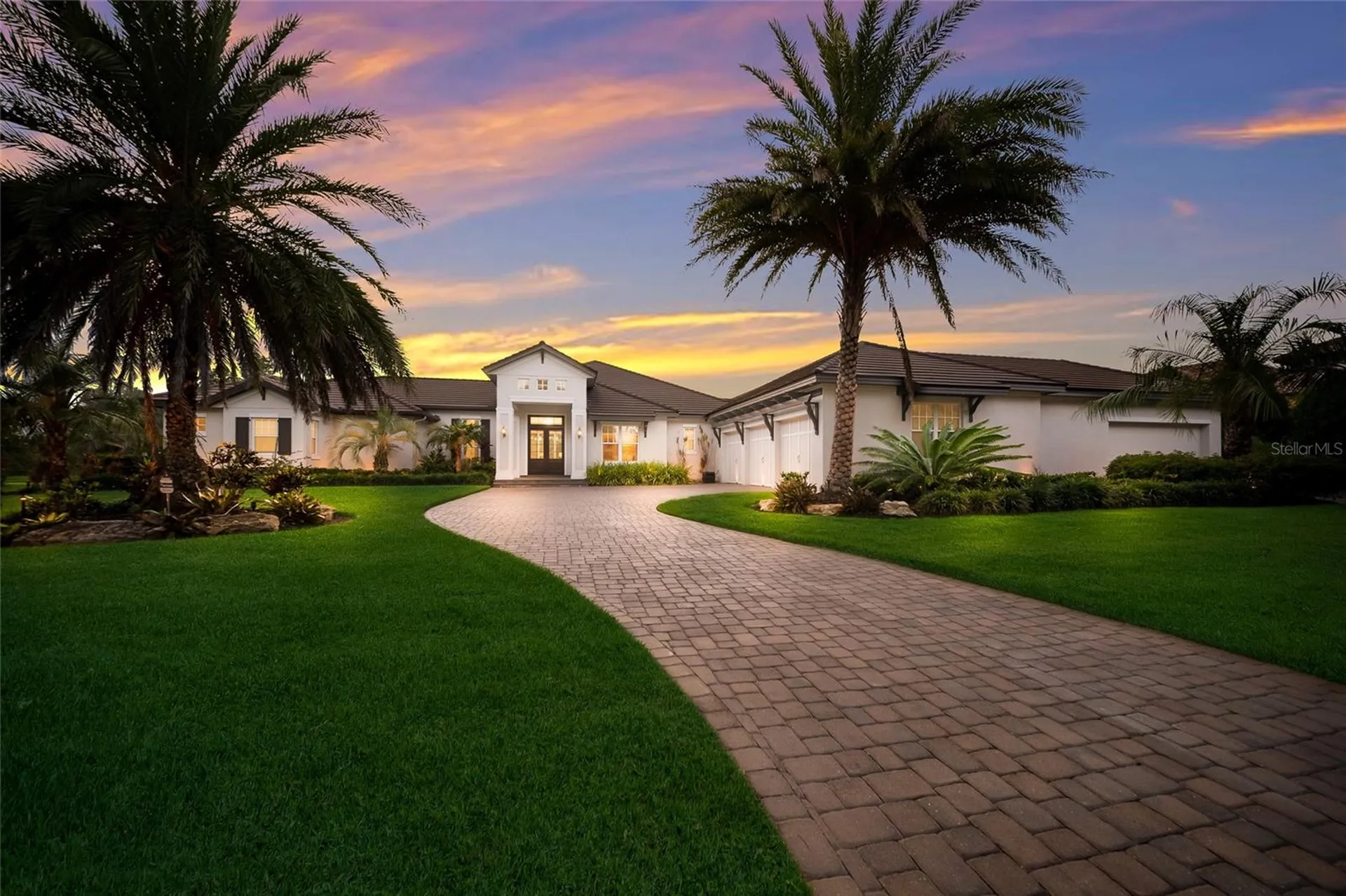 19433 Newlane Place Bradenton FL 34202