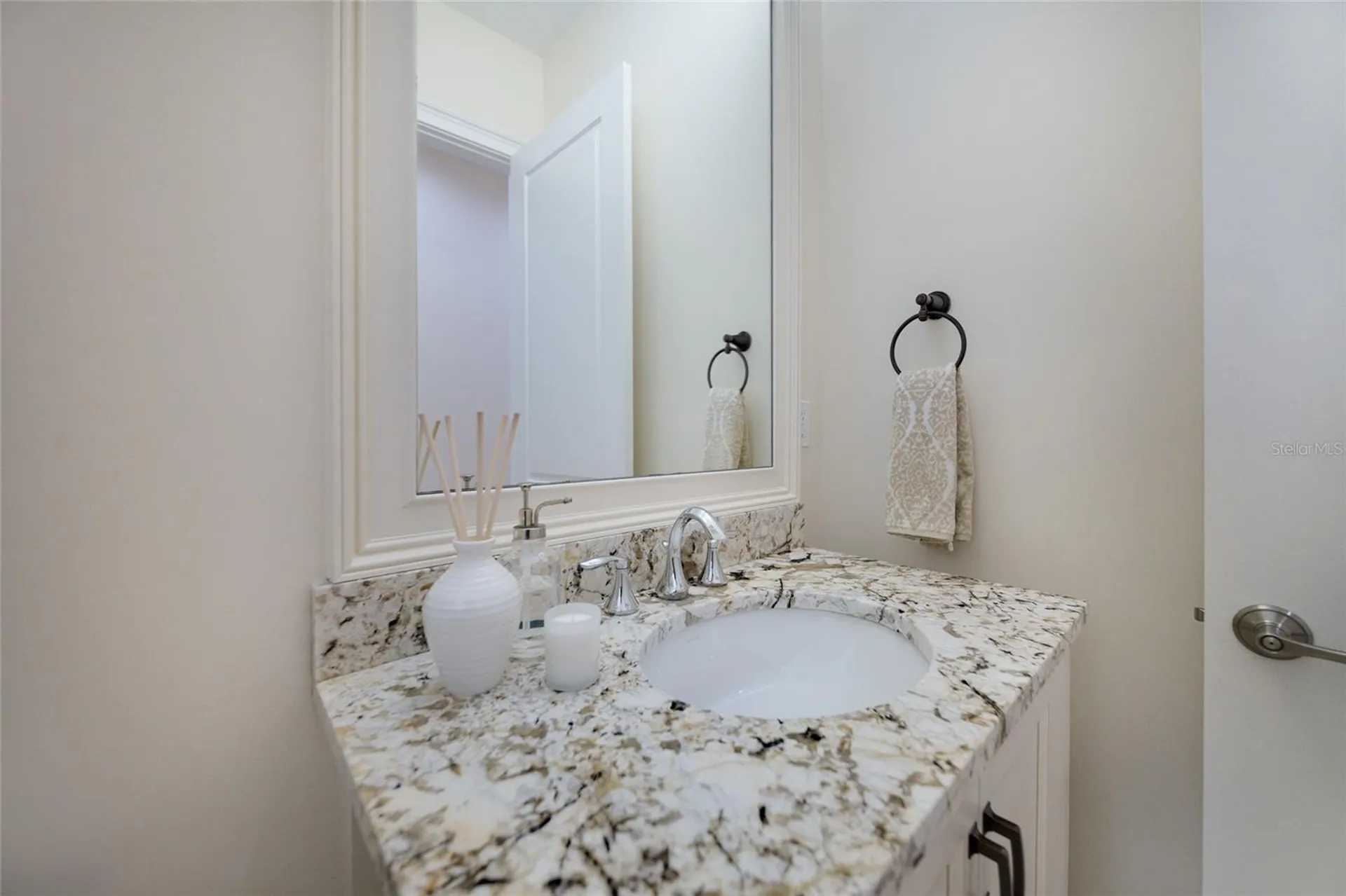 19433 Newlane Place Bradenton FL 34202