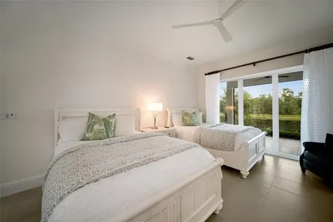 19433 Newlane Place Bradenton FL 34202