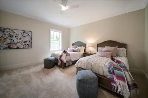 19433 Newlane Place Bradenton FL 34202