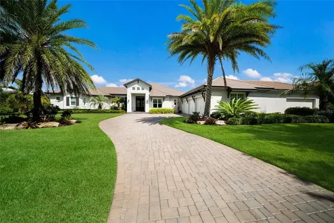 19433 Newlane Place Bradenton FL 34202
