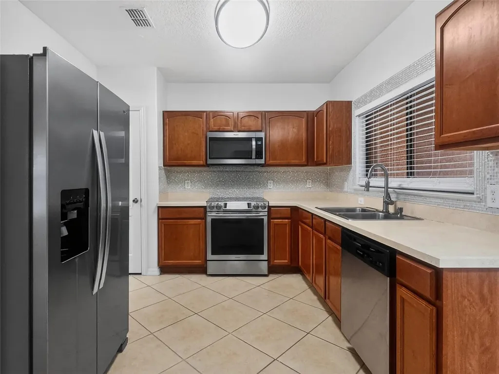 9599 Bacchus Trail Orlando FL 32829