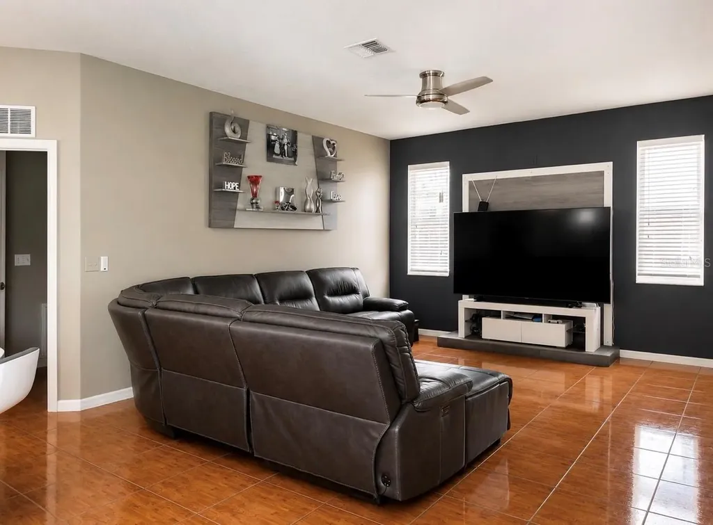2409 Dorado Avenue Haines City FL 33844
