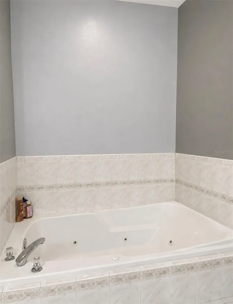 2409 Dorado Avenue Haines City FL 33844