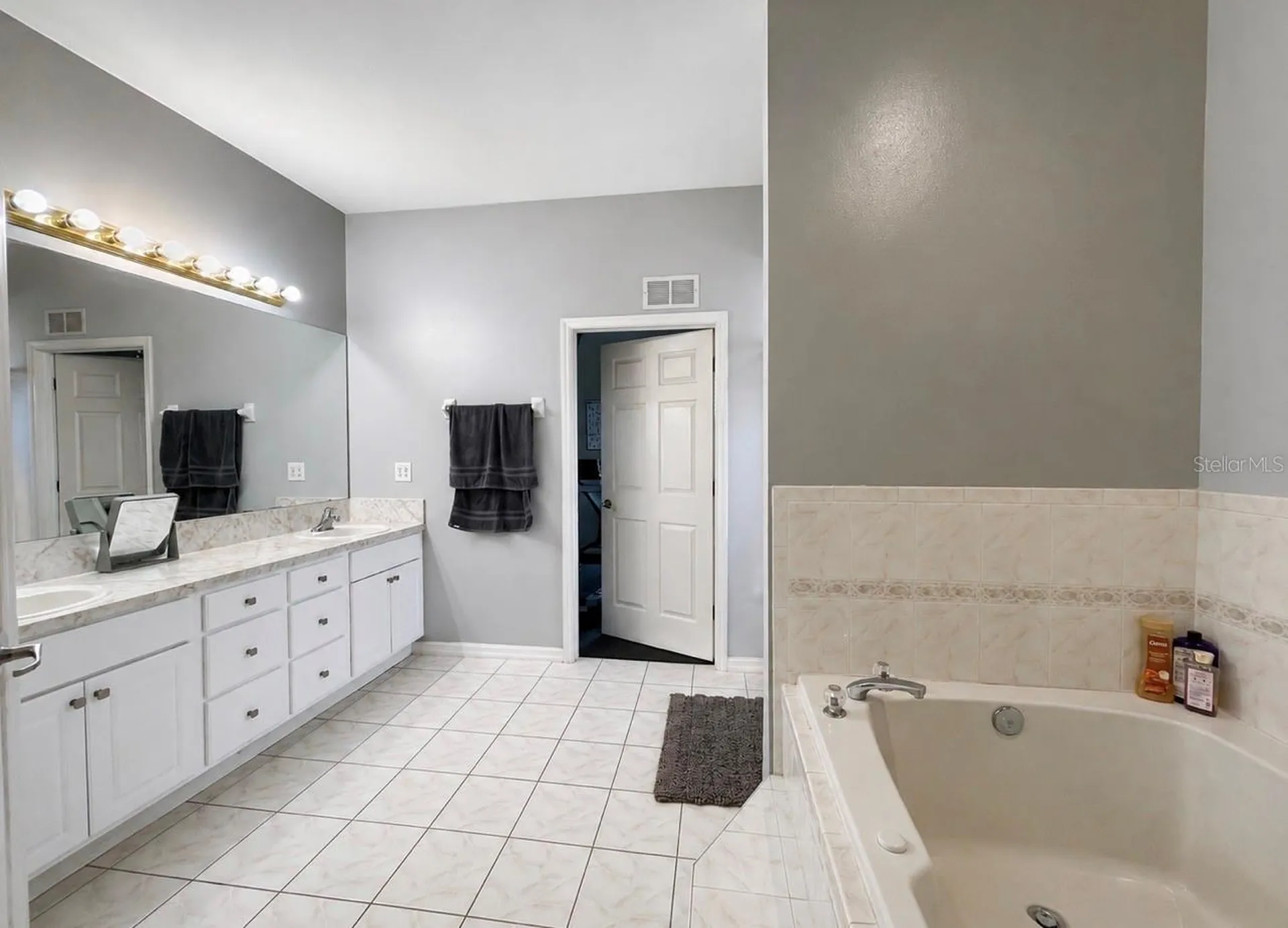 2409 Dorado Avenue Haines City FL 33844