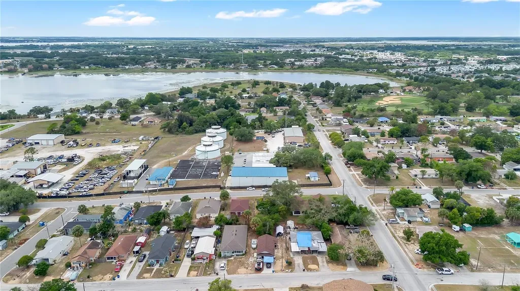 423 N 5th Street Haines City FL 33844