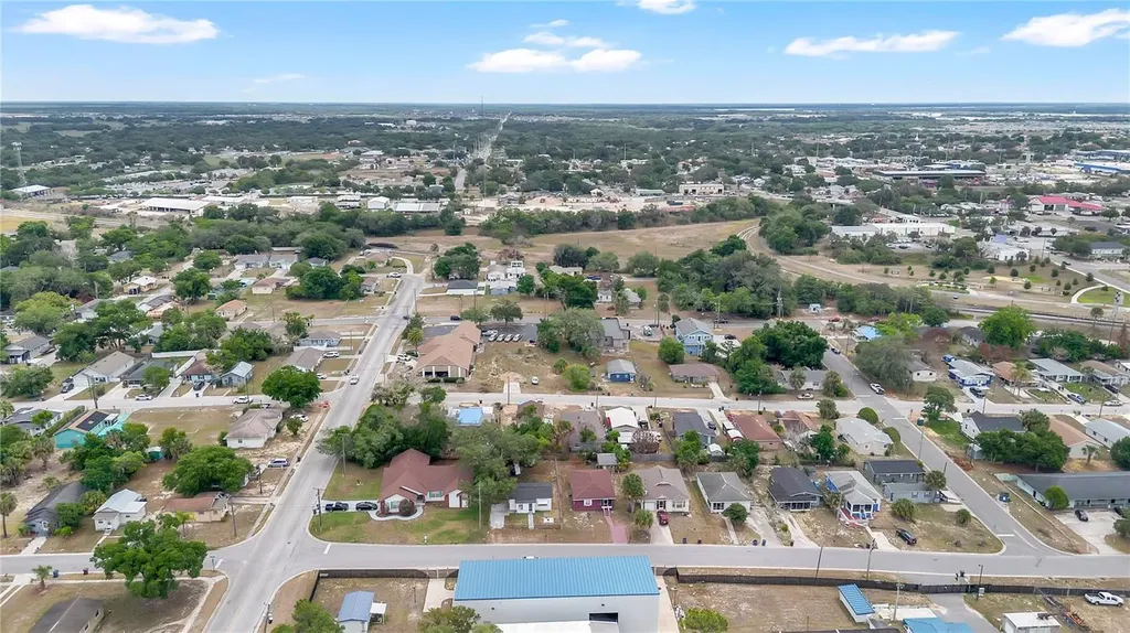 423 N 5th Street Haines City FL 33844