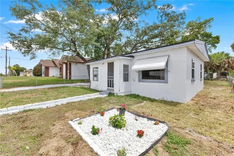 423 N 5th Street Haines City FL 33844