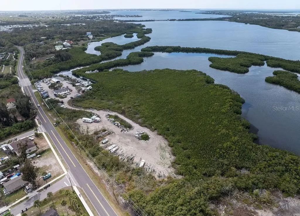 6817 Bayshore Road Palmetto FL 34221