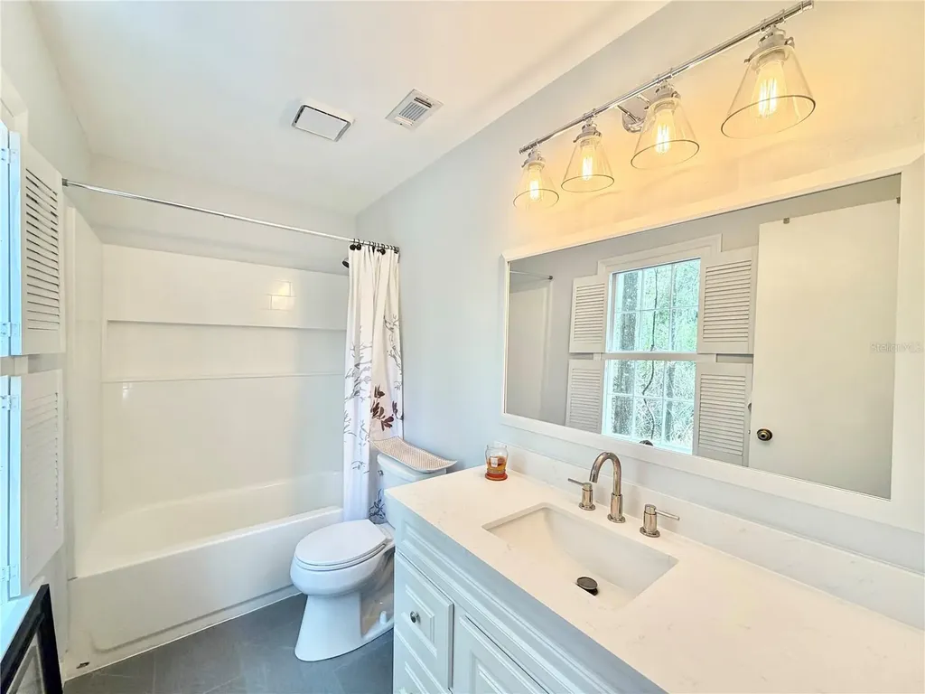 5229 SW 86th Terrace Gainesville FL 32608