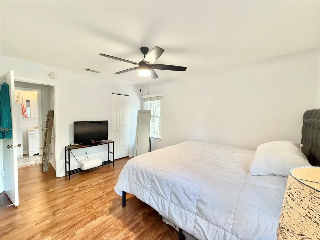 5229 SW 86th Terrace Gainesville FL 32608