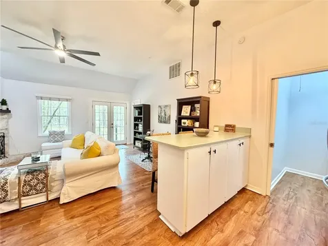 5229 SW 86th Terrace Gainesville FL 32608