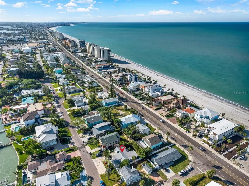 15656 1st Street E Redington Beach FL 33708