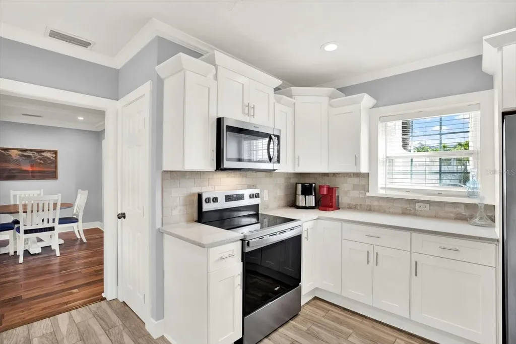 15656 1st Street E Redington Beach FL 33708