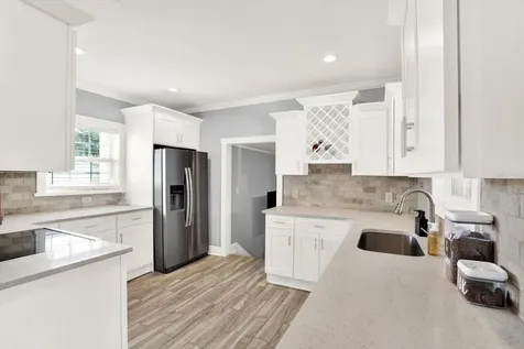 15656 1st Street E Redington Beach FL 33708