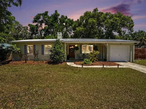 315 W 11th Avenue Mount Dora FL 32757