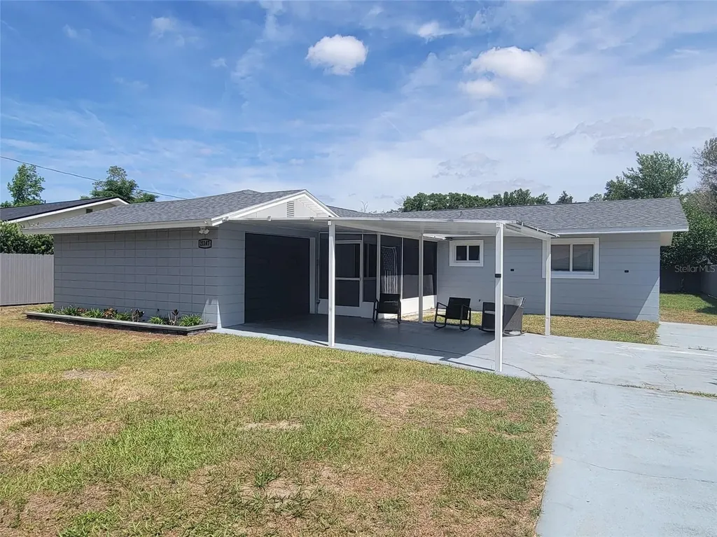 21147 SW Honeysuckle Street Dunnellon FL 34431
