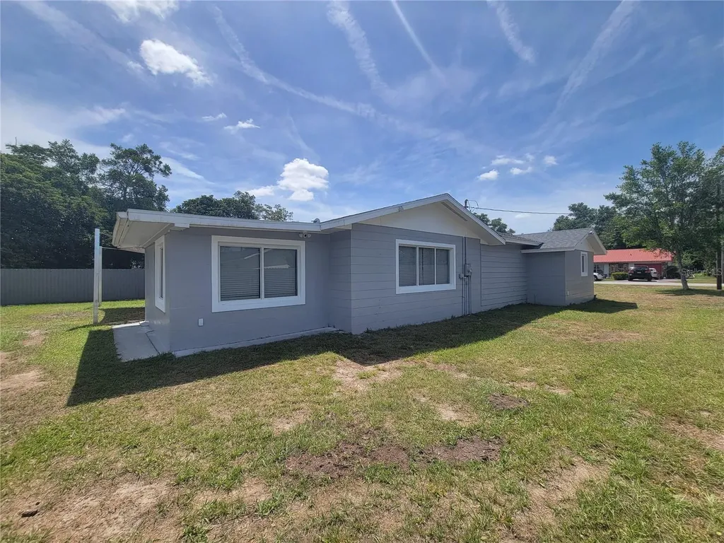 21147 SW Honeysuckle Street Dunnellon FL 34431