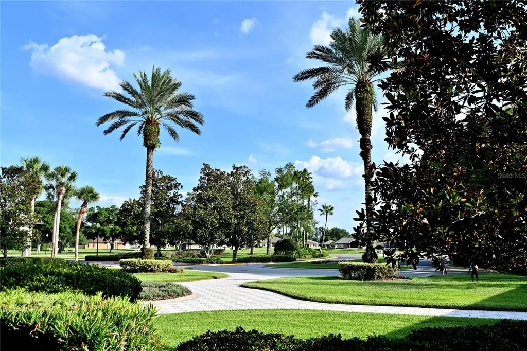 27326 Orchid Glade Street Leesburg FL 34748