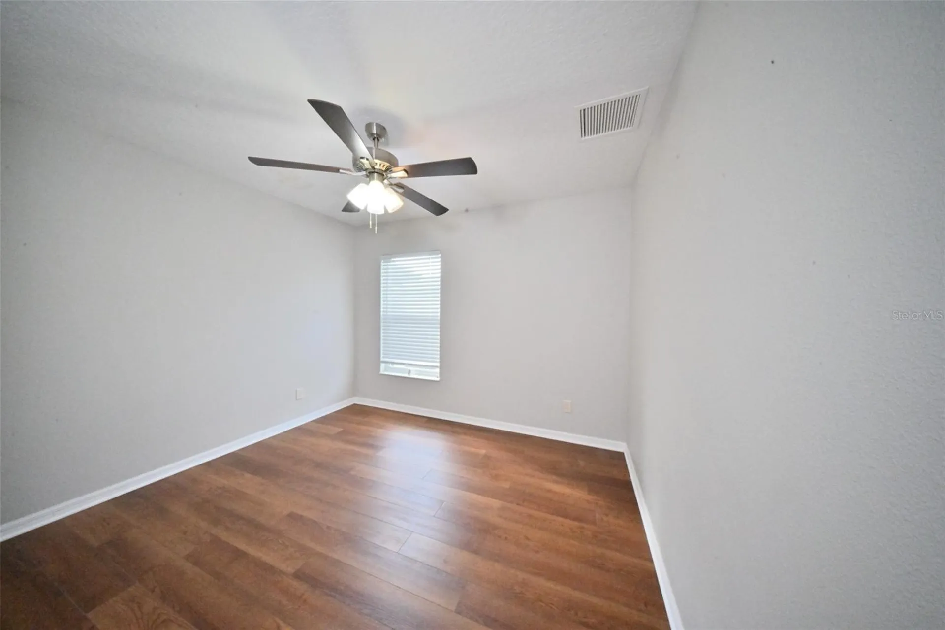 27326 Orchid Glade Street Leesburg FL 34748
