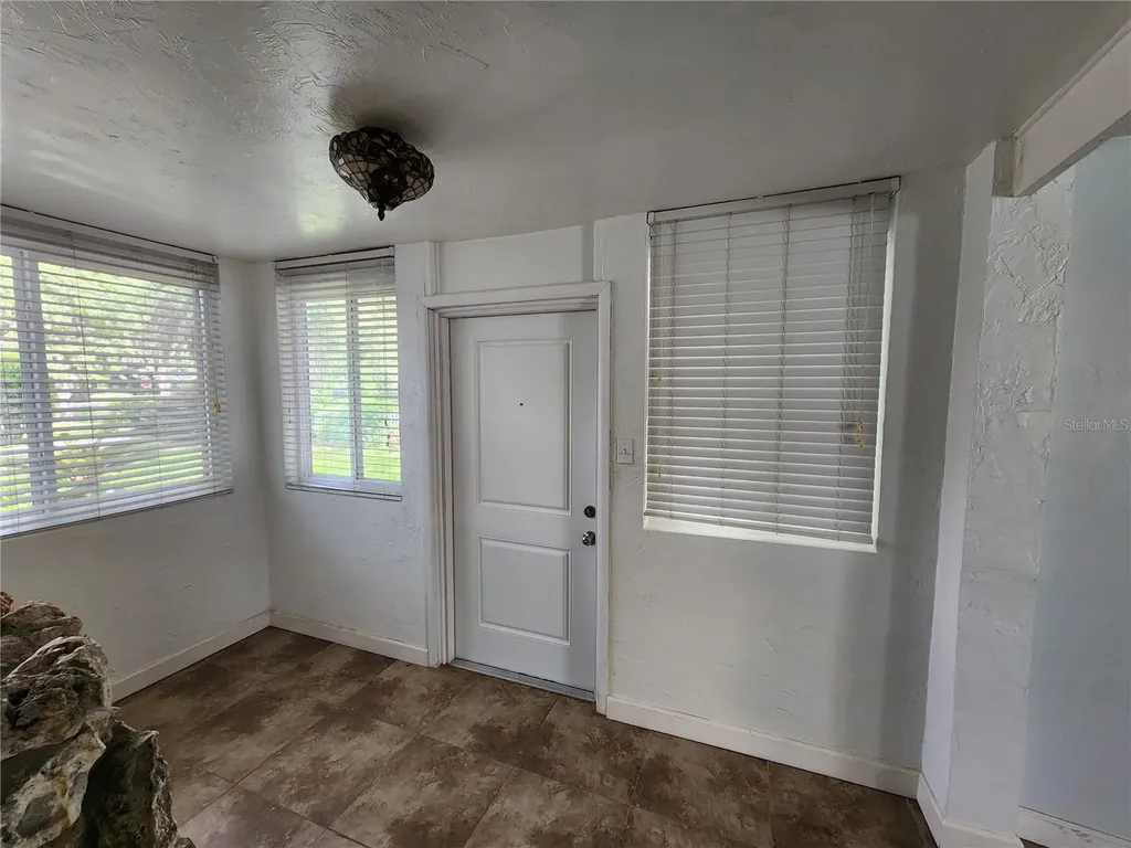 1014 NE 10th Place Gainesville FL 32601
