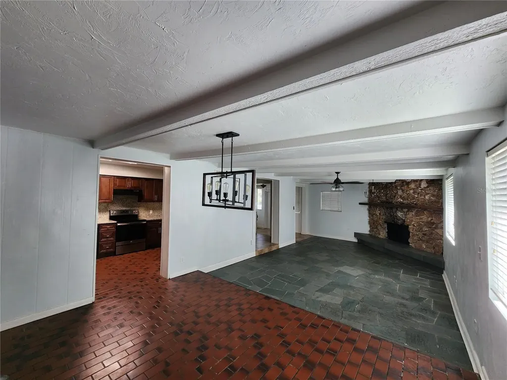 1014 NE 10th Place Gainesville FL 32601