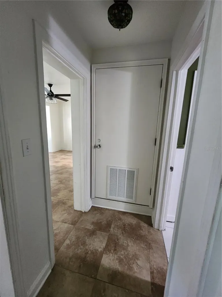 1014 NE 10th Place Gainesville FL 32601
