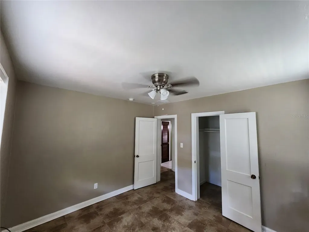 1014 NE 10th Place Gainesville FL 32601