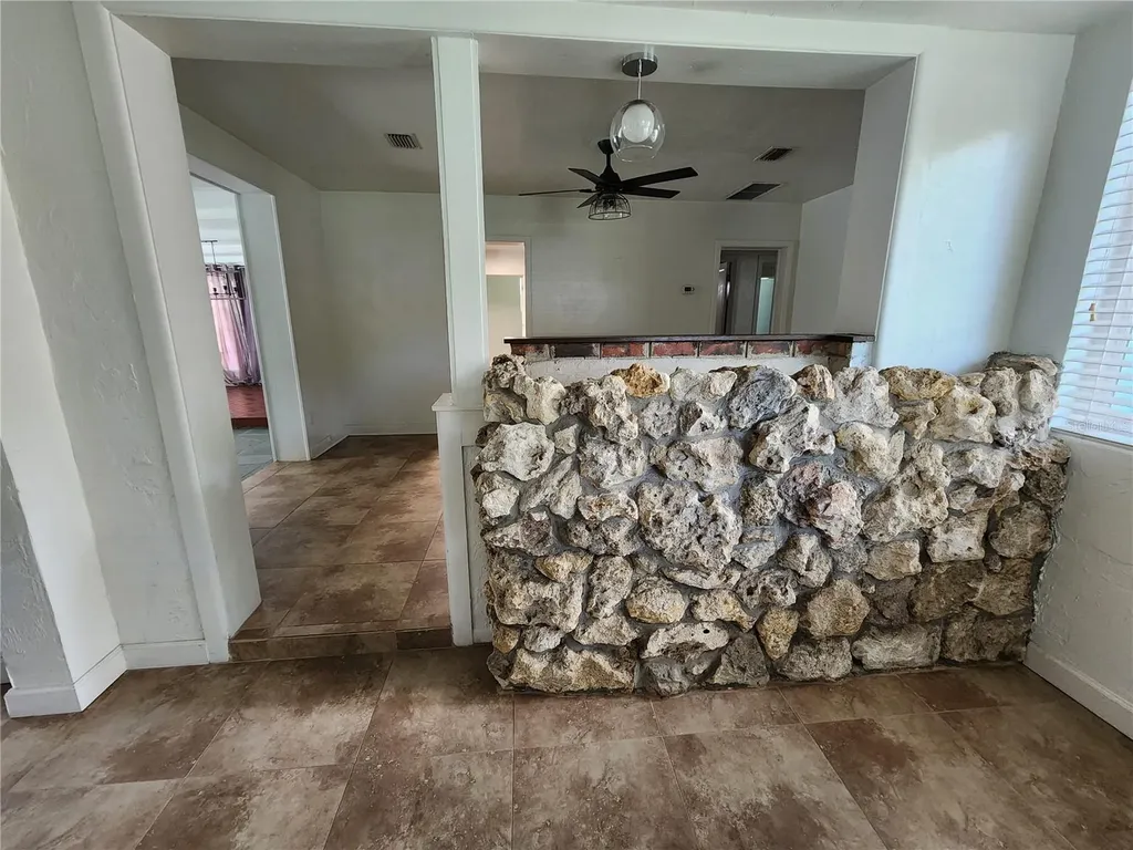 1014 NE 10th Place Gainesville FL 32601