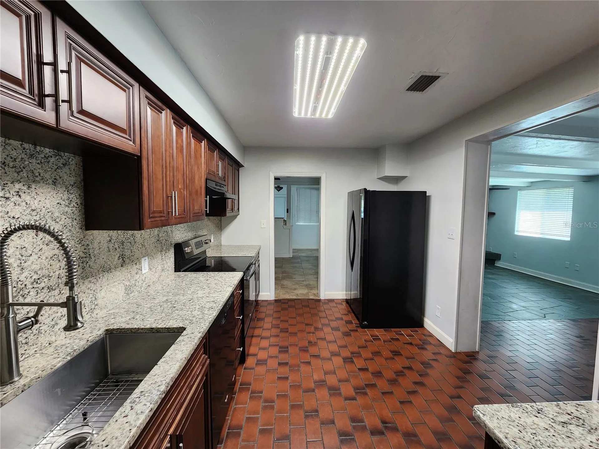 1014 NE 10th Place Gainesville FL 32601