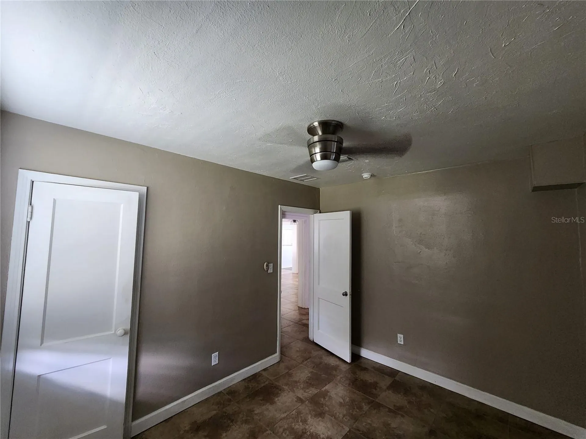 1014 NE 10th Place Gainesville FL 32601