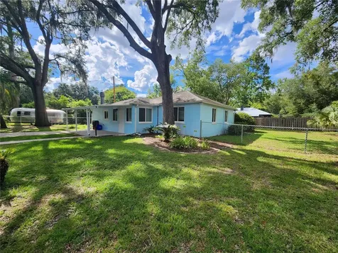 1014 NE 10th Place Gainesville FL 32601
