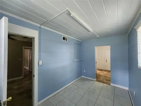 1014 NE 10th Place Gainesville FL 32601