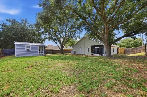 1008 Chateau Circle Minneola FL 34715