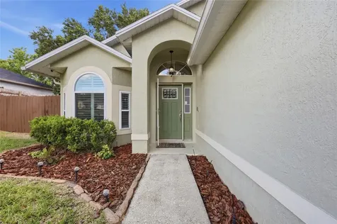 1008 Chateau Circle Minneola FL 34715