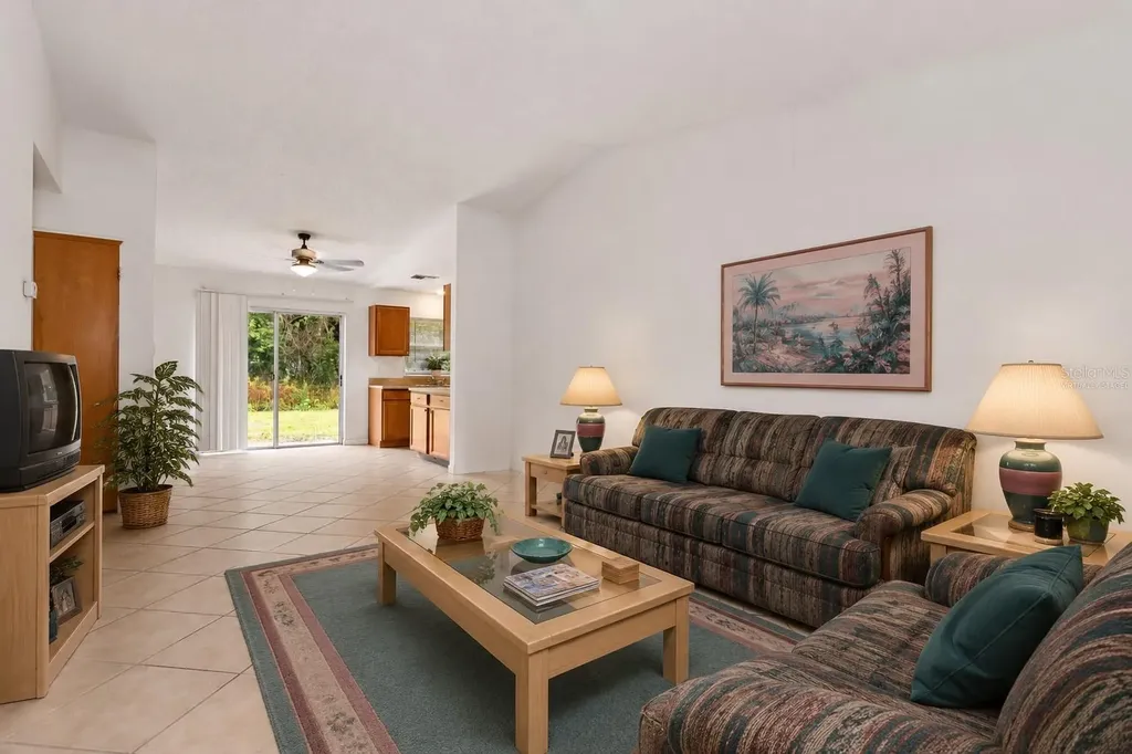 1921 Bonneville Drive Orlando FL 32826