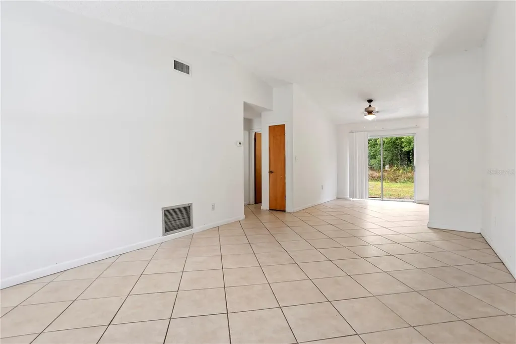 1921 Bonneville Drive Orlando FL 32826