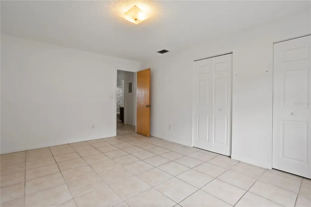 1921 Bonneville Drive Orlando FL 32826