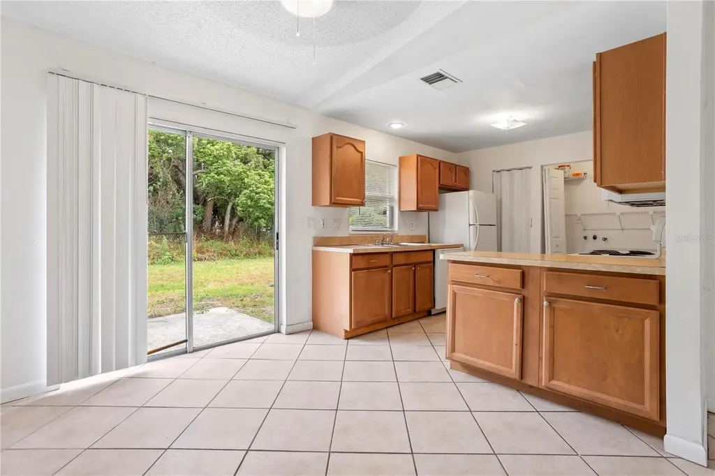 1921 Bonneville Drive Orlando FL 32826