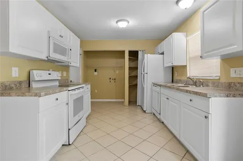 1921 Bonneville Drive Orlando FL 32826