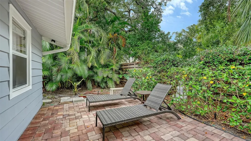 1773 Harmony Lane Sarasota FL 34239