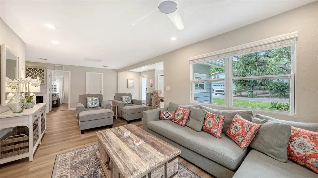 1773 Harmony Lane Sarasota FL 34239